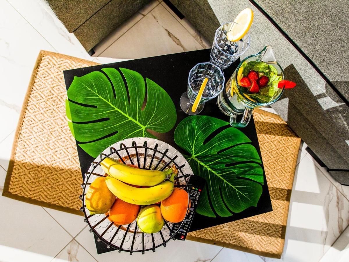Temple Luxury Resort Rewal Esterno foto